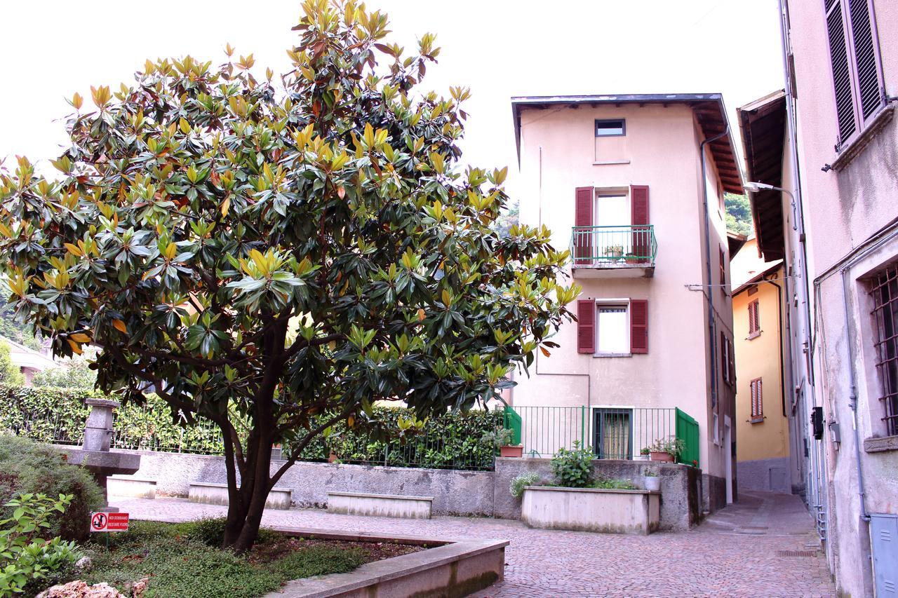 La Magnolia Guests House Bed & Breakfast Dervio Exterior foto